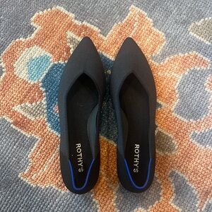Rothy's Women's Black and Blue Flats